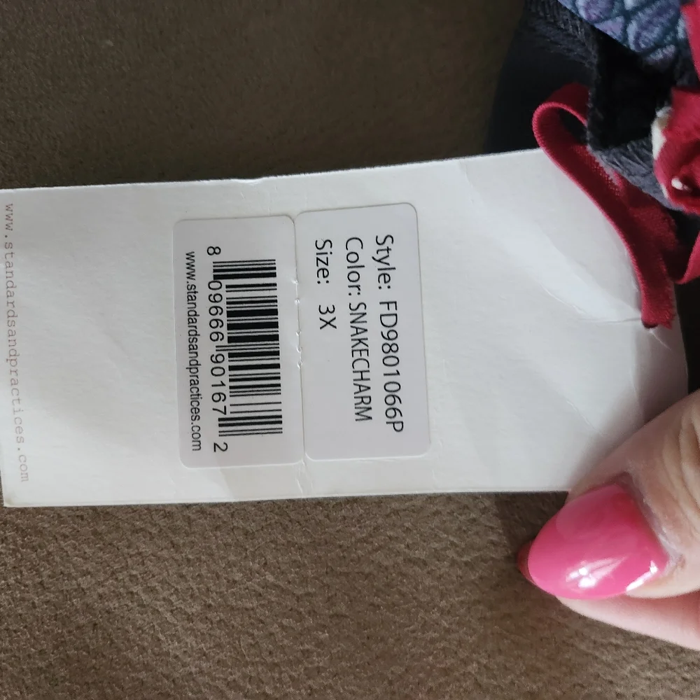Standards & Practices wrap dress size 3X NEW - Picture 5 of 6